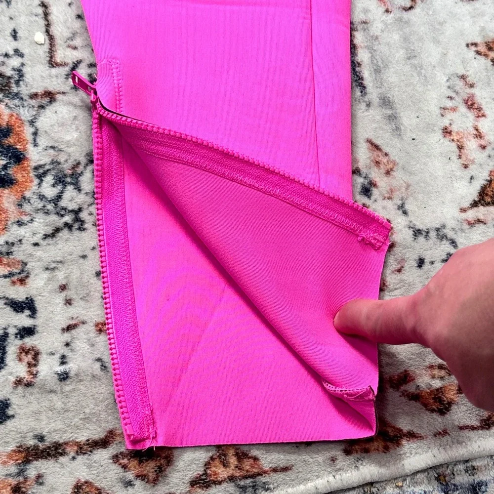 NWT Skims Sport Swim Pants Taffy Pink Neoprene High Rise Scuba Leggings Large